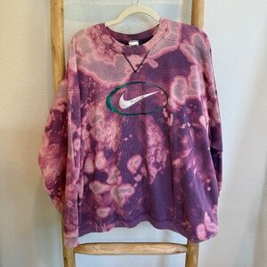 VINTAGE NIKE BLEACHES SWEATSHIRT